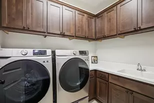 204 Miracle Rose Way, Liberty Hill, TX 78642 - Photo 25