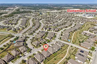 204 Miracle Rose Way, Liberty Hill, TX 78642 - Photo 33