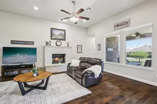 204 Miracle Rose Way, Liberty Hill, TX 78642 - Photo 5