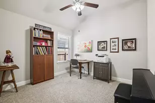 204 Miracle Rose Way, Liberty Hill, TX 78642 - Photo 23