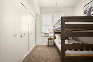 302 E 30th St, Austin, TX 78705 - Photo 9