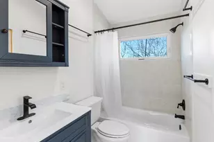 807 Keasbey St, Austin, TX 78751 - Photo 11