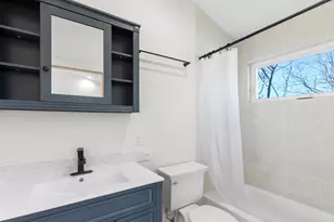 807 Keasbey St, Austin, TX 78751 - Photo 9