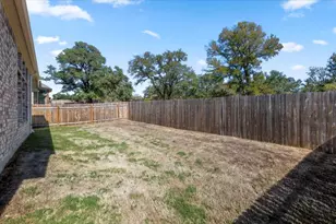 1429 Cole Ests Dr, Georgetown, TX 78628 - Photo 9