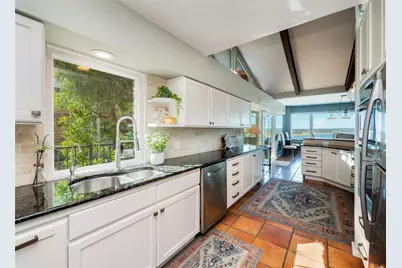 427 Coventry Road, Spicewood, TX 78669 - Photo 15