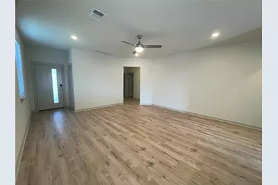 10713 Meris Lane, Austin, TX 78754 - Photo 15