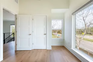 709 W St Elmo Rd, Austin, TX 78745 - Photo 25