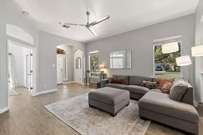 10336 Channel Island Drive, Austin, TX 78747 - Photo 5