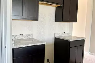 103 Backwood Pass, Taylor, TX 76574 - Photo 5