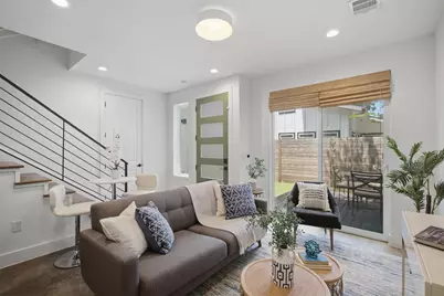 2505 E 11th Street #2, Austin, TX 78702 - Photo 3