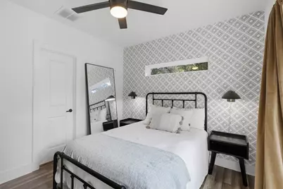 2505 E 11th Street #2, Austin, TX 78702 - Photo 7