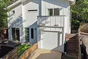 2505 E 11th St, Austin, TX 78702 - Photo 23