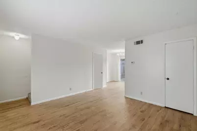 2319 Greenfield Parkway #103, Austin, TX 78741 - Photo 7