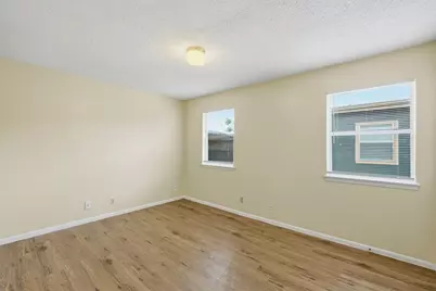 2319 Greenfield Parkway #103, Austin, TX 78741 - Photo 15