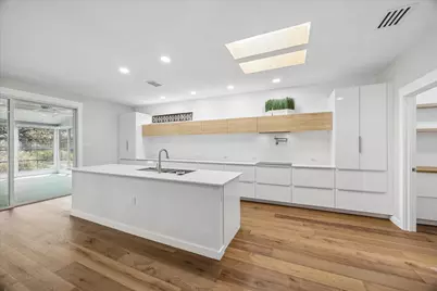 110 Hale Court, Georgetown, TX 78633 - Photo 5