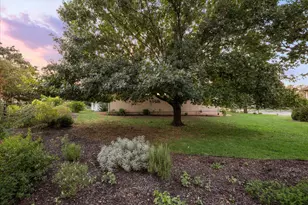 110 Hale Ct, Georgetown, TX 78633 - Photo 25