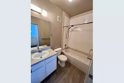 1201 Grove Boulevard #1901, Austin, TX 78741 - Photo 11