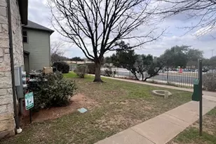 1201 Grove Blvd, Austin, TX 78741 - Photo 19