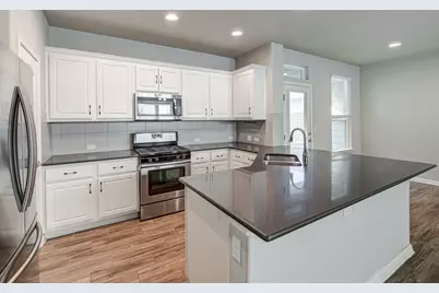 8816 Blaze Drive, Austin, TX 78747 - Photo 11