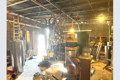 1620 N Pecos Street N, Lockhart, TX 78644 - Photo 9