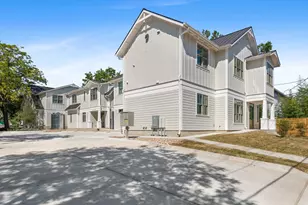 408 W 38 1/2 St, Austin, TX 78705 - Photo 39