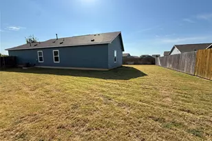 905 Big Rocky Bend, Georgetown, TX 78626 - Photo 3
