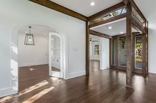 2704 Oakhurst Ave, Austin, TX 78703 - Photo 3