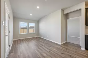 112 Short Toed Swoop, Cedar Creek, TX 78612 - Photo 17