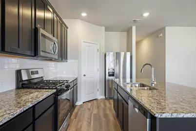 112 Short Toed Swoop, Cedar Creek, TX 78612 - Photo 13