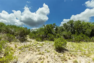 179 Shawnee Trail, Dripping Springs, TX 78620 - Photo 21