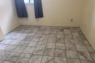 12810 E Hymeadow Dr, Austin, TX 78729 - Photo 9