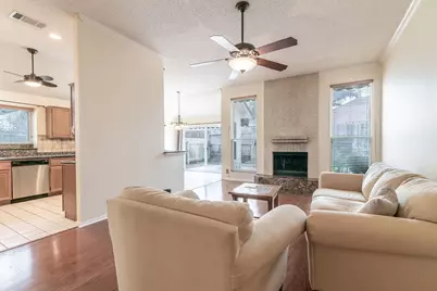 1012 Parrot Trail, Round Rock, TX 78681 - Photo 11