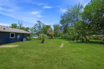7126 W Westbriar Street, San Antonio, TX 78227 - Photo 37
