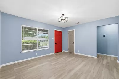 7126 W Westbriar Street, San Antonio, TX 78227 - Photo 11