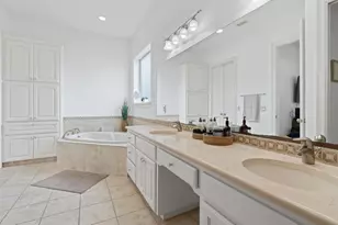 18 Tourney Ln, The Hills, TX 78738 - Photo 15