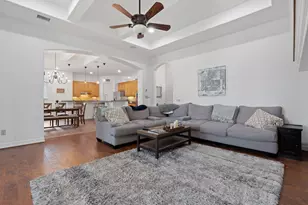 18 Tourney Ln, The Hills, TX 78738 - Photo 5