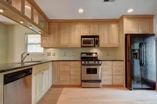 3200 Maywood Ave, Austin, TX 78703 - Photo 9