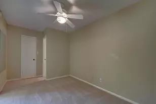 3200 Maywood Ave, Austin, TX 78703 - Photo 13