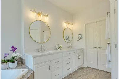 4424 Lago Viento, Austin, TX 78734 - Photo 23