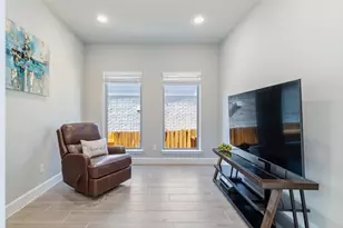 305 Terra Mnr Trl, Georgetown, TX 78628 - Photo 21