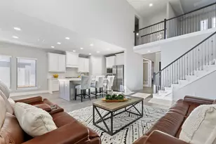 305 Terra Mnr Trl, Georgetown, TX 78628 - Photo 15
