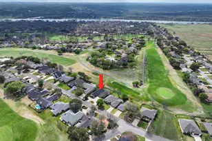 415 St Andrews St, Meadowlakes, TX 78654 - Photo 35