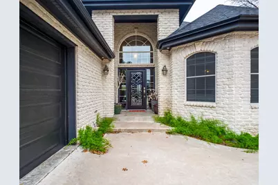 415 Saint Andrews Street, Meadowlakes, TX 78654 - Photo 3