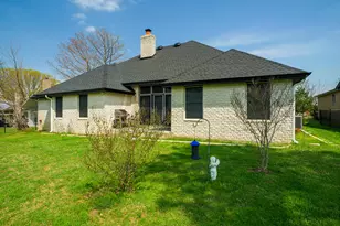 415 St Andrews St, Meadowlakes, TX 78654 - Photo 33