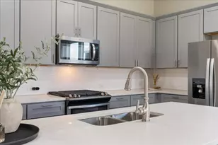 1313 Mustang Brook Ln, Leander, TX 78641 - Photo 7