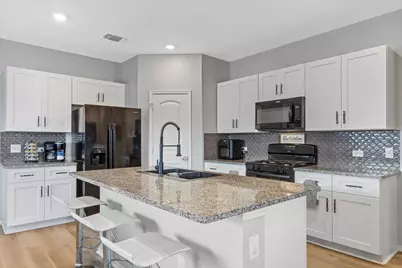 19428 Bear Grass Drive, Elgin, TX 78621 - Photo 9