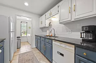 6805 Rearden Rd, Austin, TX 78745 - Photo 11
