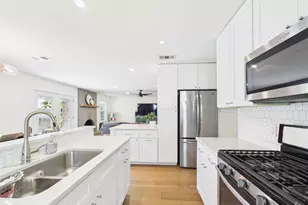 2706 Grennock Dr, Austin, TX 78745 - Photo 15