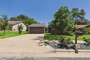 2706 Grennock Dr, Austin, TX 78745 - Photo 33