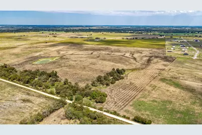 6097 N Fm 908, Rockdale, TX 76567 - Photo 3